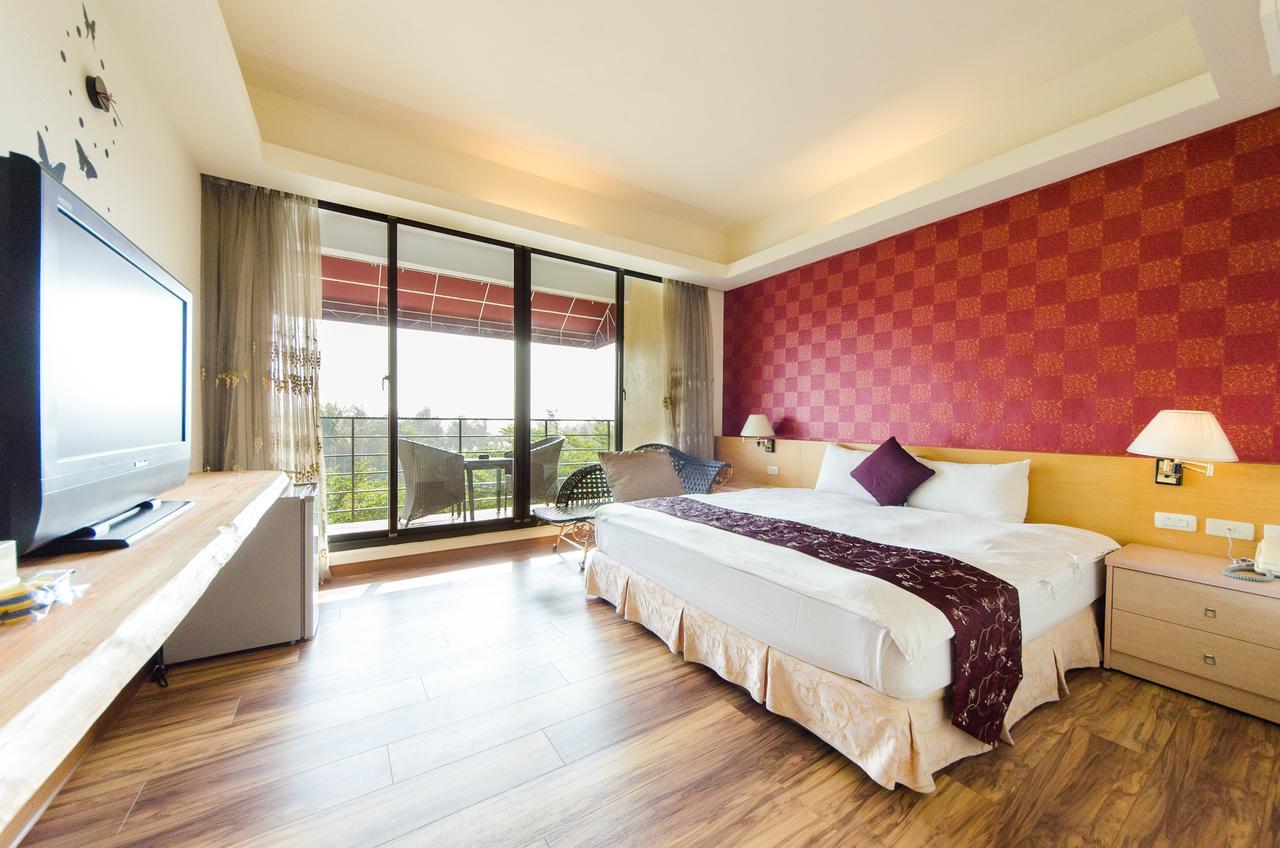 Kenting White Hotel Hengchun Exterior photo
