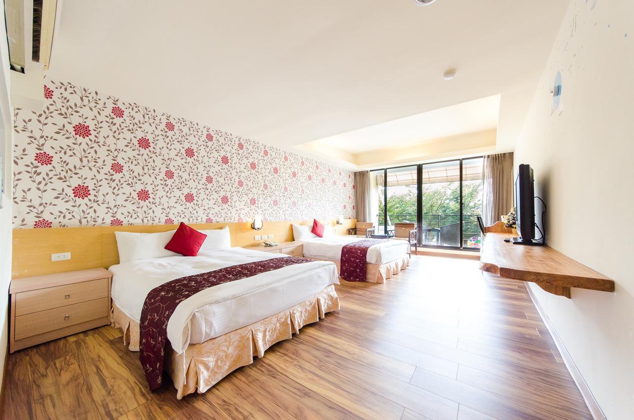 Kenting White Hotel Hengchun Exterior photo